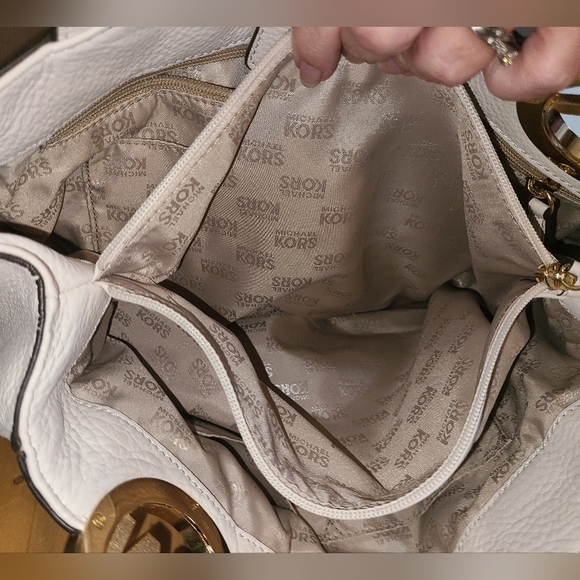 Authentic Michael kors bag - Picture 5 of 10